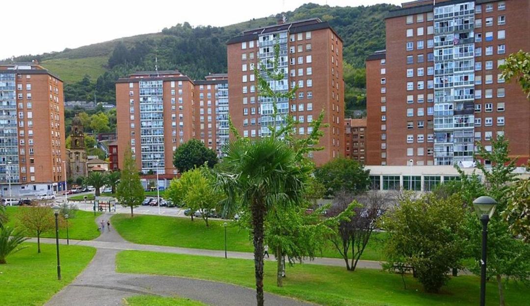 Bonito Apartamento En Zamakola Bilbau Exterior foto